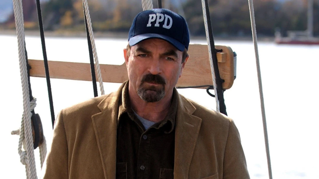 Jesse Stone: Rejtélyes bankrablás