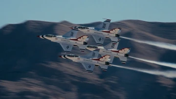 Η Ελίτ της Πολεμικής Αεροπορίας των ΗΠΑ: Thunderbirds
